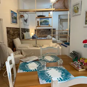 https://salu.taorminaitalyhotels.com